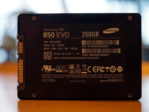 اس اس دی SAMSUNG 850 EVO 250GB (استوک-سلامت 90% - کارکرد 3 سال و 8 روز)