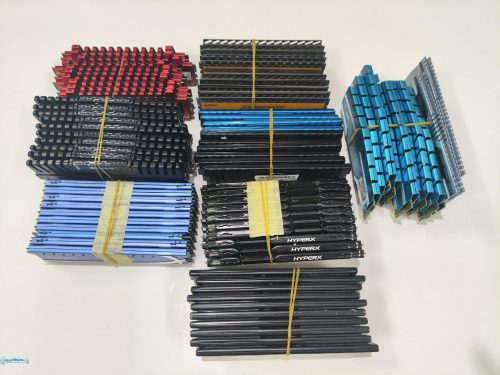 رم دسکتاپ 4GB DDR3 MIX BRAND هیت سینک دار (استوک) - Image 1
