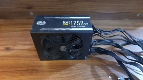 پاور COOLERMASTER MWE 1250 GOLD V2 FULL MODULAR (استوک) - Image 2