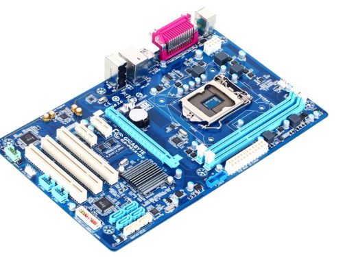 مادربورد GIGABYTE P61-USB3 (استوک)