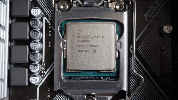 Intel Core i5 9600K CPU scaled