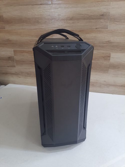 قاب کیس تاف گیمینگ برند ایسوس مدل ASUS TUF GAMING GT501 (استوک-بدون جعبه) - Image 4