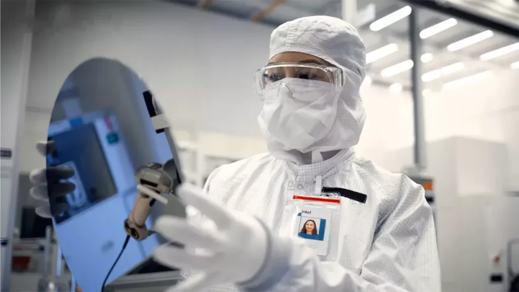 اینتل و TSMC به شراکتی رسیدن که صنعت تولید تراشه اینتل توسط TSMC مدیریت بشه