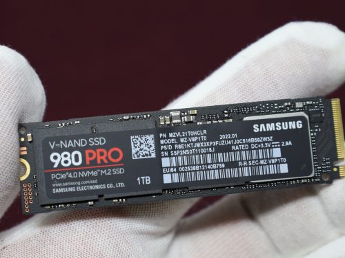 اس اس دی SAMSUNG 980 1TB (استوک-دارای جعبه-سلامت 100%-کارکرد 5 روز-گارانتی الماس تا مورخ 1405/02/29)