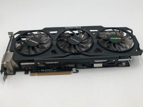 کارت گرافیک GIGABYTE GTX 760 2G DDR5 (استوک-دما زیر 80)