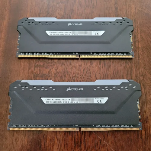 رم CORSAIR VENGEANCE RGB PRO 32GB (2×16) 3200MHZ DDR4 (استوک) - Image 1